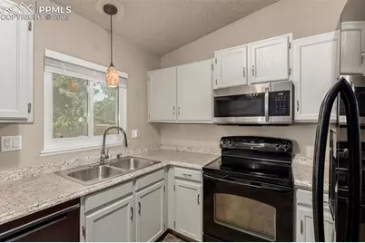 3310 Bridgewater Drive, Colorado Springs, CO 80916 - Photo 8