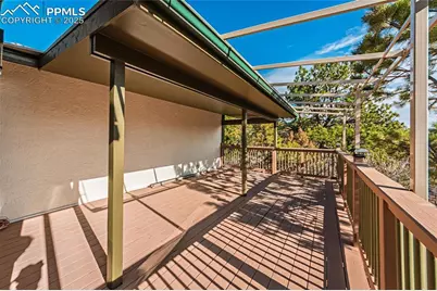 7425 Wynwood Terrace, Colorado Springs, CO 80919 - Photo 8