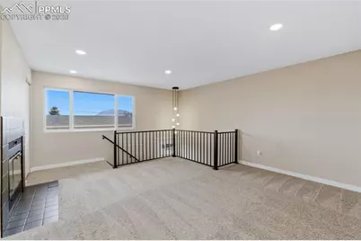 352 Mount View Lane, Colorado Springs, CO 80907 - Photo 4