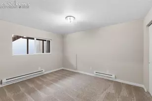 352 Mt View Ln, Colorado Springs, CO 80907 - Photo 16