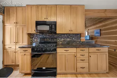 18 Holiday Drive, Woodland Park, CO 80863 - Photo 8