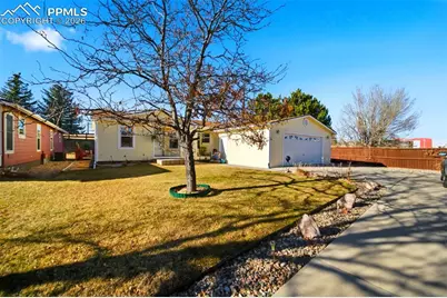 4687 Pine Marten Point, Colorado Springs, CO 80922 - Photo 4