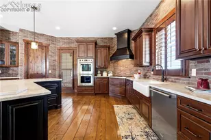 1548 Amber Ct, Castle Rock, CO 80108 - Photo 2