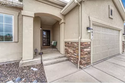6851 Mustang Rim Drive, Colorado Springs, CO 80923 - Photo 8