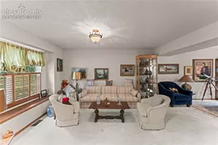 830 Royal Crown Ln, Colorado Springs, CO 80906 - Photo 2