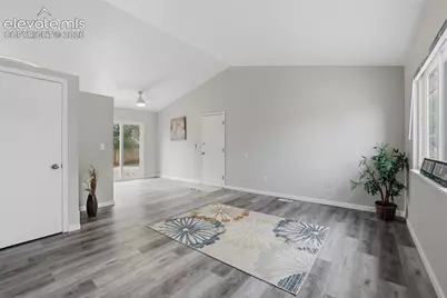 2150 Eddington Way, Colorado Springs, CO 80916 - Photo 4