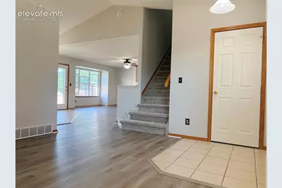 7042 Grand Prairie Drive, Colorado Springs, CO 80923 - Photo 4