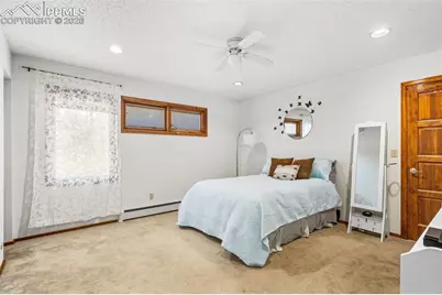 1240 Oak Hills Drive, Colorado Springs, CO 80919 - Photo 30