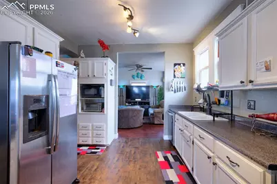 1105 E Platte Avenue, Colorado Springs, CO 80903 - Photo 6