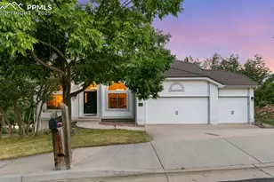 2565 Edenderry Dr, Colorado Springs, CO 80919 - Photo 2