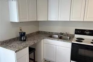 903 Catalpa St, Pueblo, CO 81001 - Photo 4