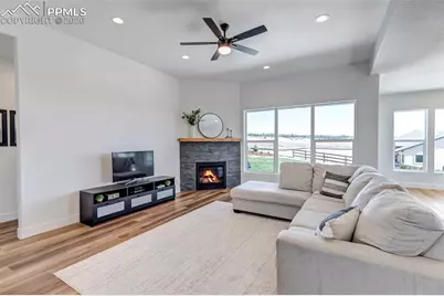 6390 Loaderman Drive, Colorado Springs, CO 80924 - Photo 8