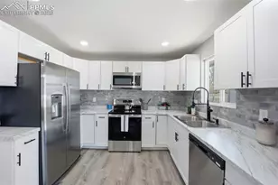 1628 Widefield Dr, Colorado Springs, CO 80911 - Photo 12