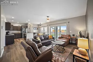 469 E Gentry Dr, Pueblo, CO 81007 - Photo 10