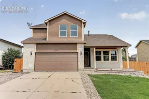 3510 Richmond Dr, Colorado Springs, CO 80922 - Photo 2