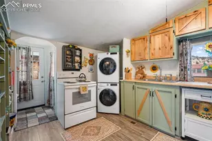 331 E Golden Ave, Cripple Creek, CO 80813 - Photo 10