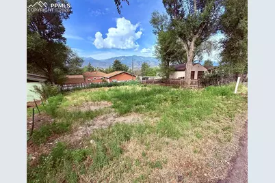 1318 W Platte Avenue, Colorado Springs, CO 80904 - Photo 1