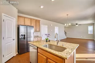 10104 Bluffstone Ct, Peyton, CO 80831 - Photo 12
