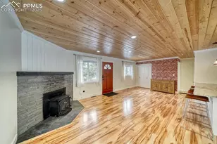 913 N Baldwin St, Woodland Park, CO 80863 - Photo 8