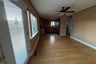 309 Redwood Dr, Colorado Springs, CO 80907 - Photo 4