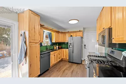 1660 Winnebago Road, Colorado Springs, CO 80915 - Photo 12