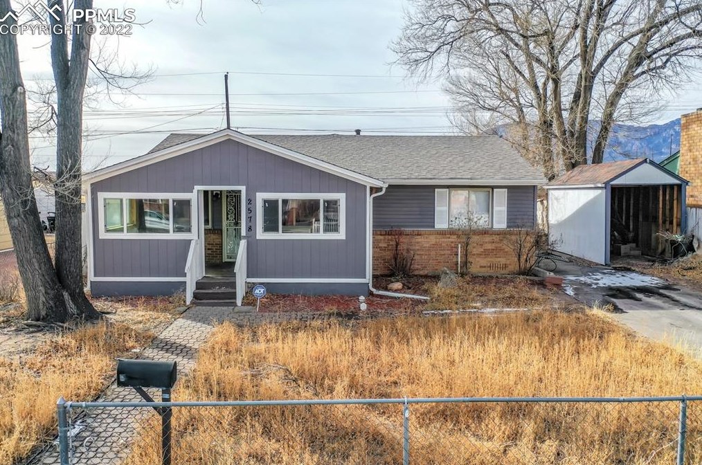 2578 Chimayo Dr, Colorado Springs CO  80911-1014 exterior