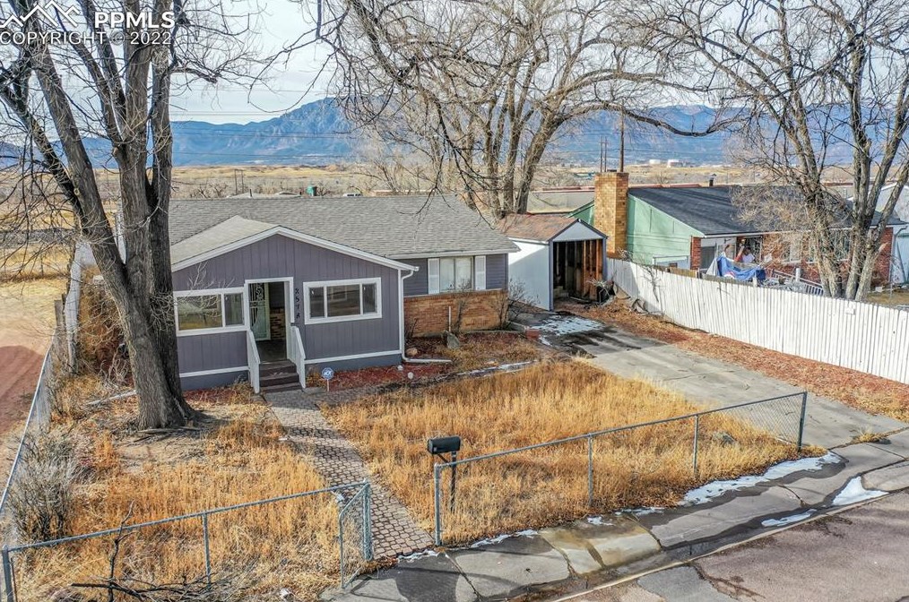 2578 Chimayo Dr, Colorado Springs CO  80911-1014 exterior