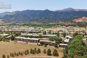 2927 Mesa Rd, Colorado Springs, CO 80904 - Photo 28