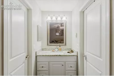 923 S Ouray Street, Aurora, CO 80017 - Photo 10
