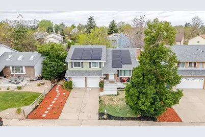 923 S Ouray Street, Aurora, CO 80017 - Photo 2