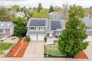 923 S Ouray St, Aurora, CO 80017 - Photo 2