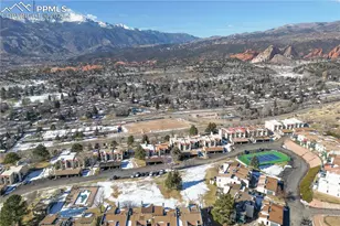 1082 Fontmore Rd, Colorado Springs, CO 80904 - Photo 32