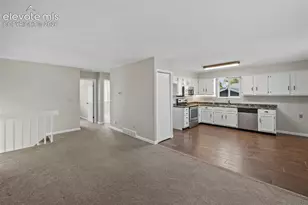 7170 Painted Rock Dr, Colorado Springs, CO 80911 - Photo 6