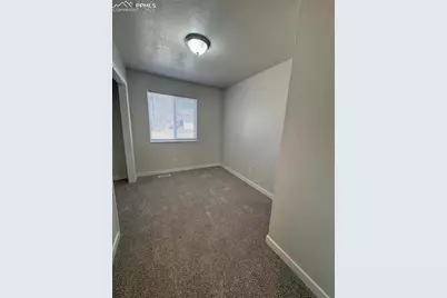 886 Badger Drive, Colorado Springs, CO 80916 - Photo 8