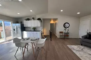 886 Badger Dr, Colorado Springs, CO 80916 - Photo 6