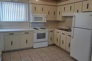 1447 Nokomis Dr, Colorado Springs, CO 80915 - Photo 8