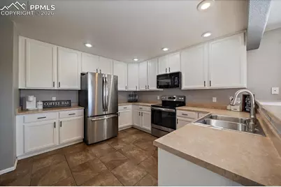 7705 Blue Vail Way, Colorado Springs, CO 80922 - Photo 14