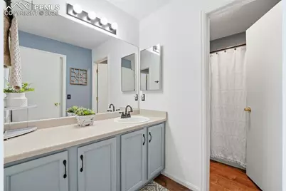 5436 Vermillion Bluffs Drive, Colorado Springs, CO 80923 - Photo 14