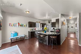 1748 Killdeer Ct, Pueblo, CO 81008 - Photo 8