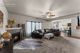 1748 Killdeer Ct, Pueblo, CO 81008 - Photo 16