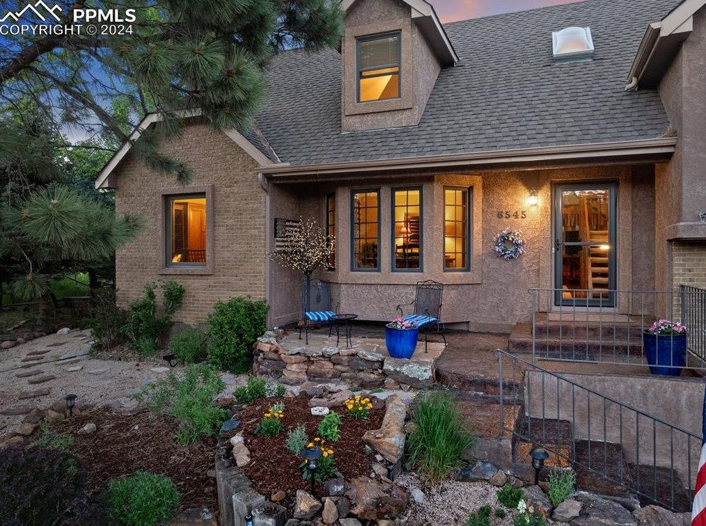 6545 White Falcon Ct, Colorado Springs, CO 80919-1623