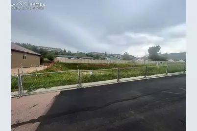 1971 Lone Willow View, Colorado Springs, CO 80904 - Photo 2