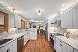 1175 Garlock Ln, Colorado Springs, CO 80918 - Photo 16