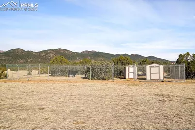 5660 Sandy Creek Heights, Colorado Springs, CO 80926 - Photo 42