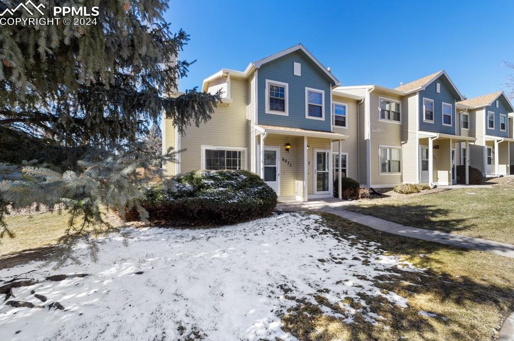8075 Lexington Park Dr, Colorado Springs, CO 80920-4066