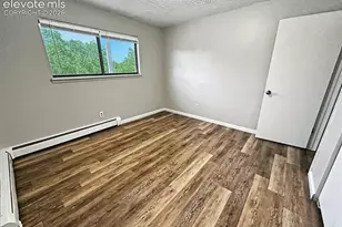 2112 Friendship Pl, Colorado Springs, CO 80904 - Photo 10