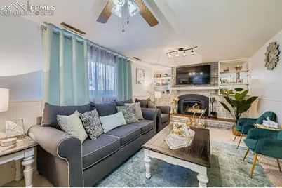 3243 Red Onion Circle, Colorado Springs, CO 80918 - Photo 4