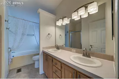 2560 Wheaton Drive, Colorado Springs, CO 80904 - Photo 26