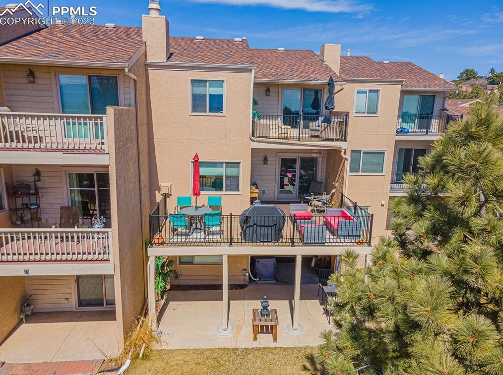 374 Mission Hill Way, Colorado Springs, CO 80921-3240