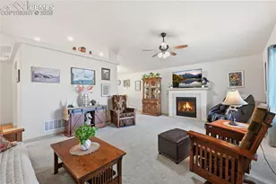 2218 Cliffmoor Ln, Pueblo, CO 81008 - Photo 12